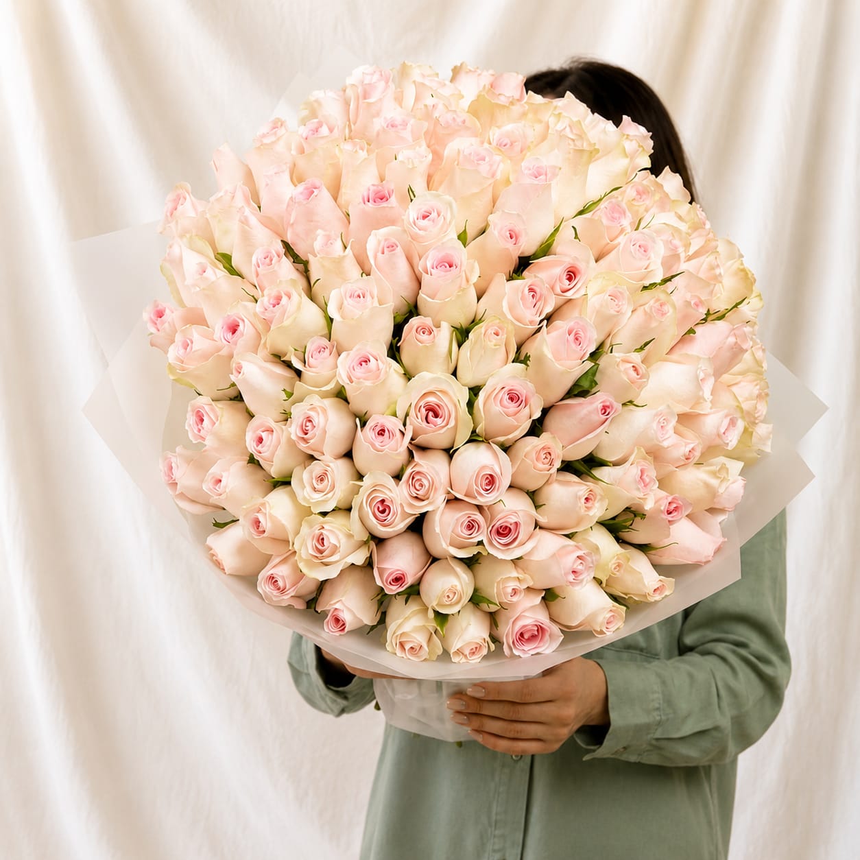 The Amore Delicate