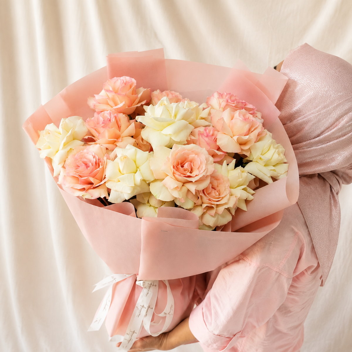 Peachy Roses Bouquet